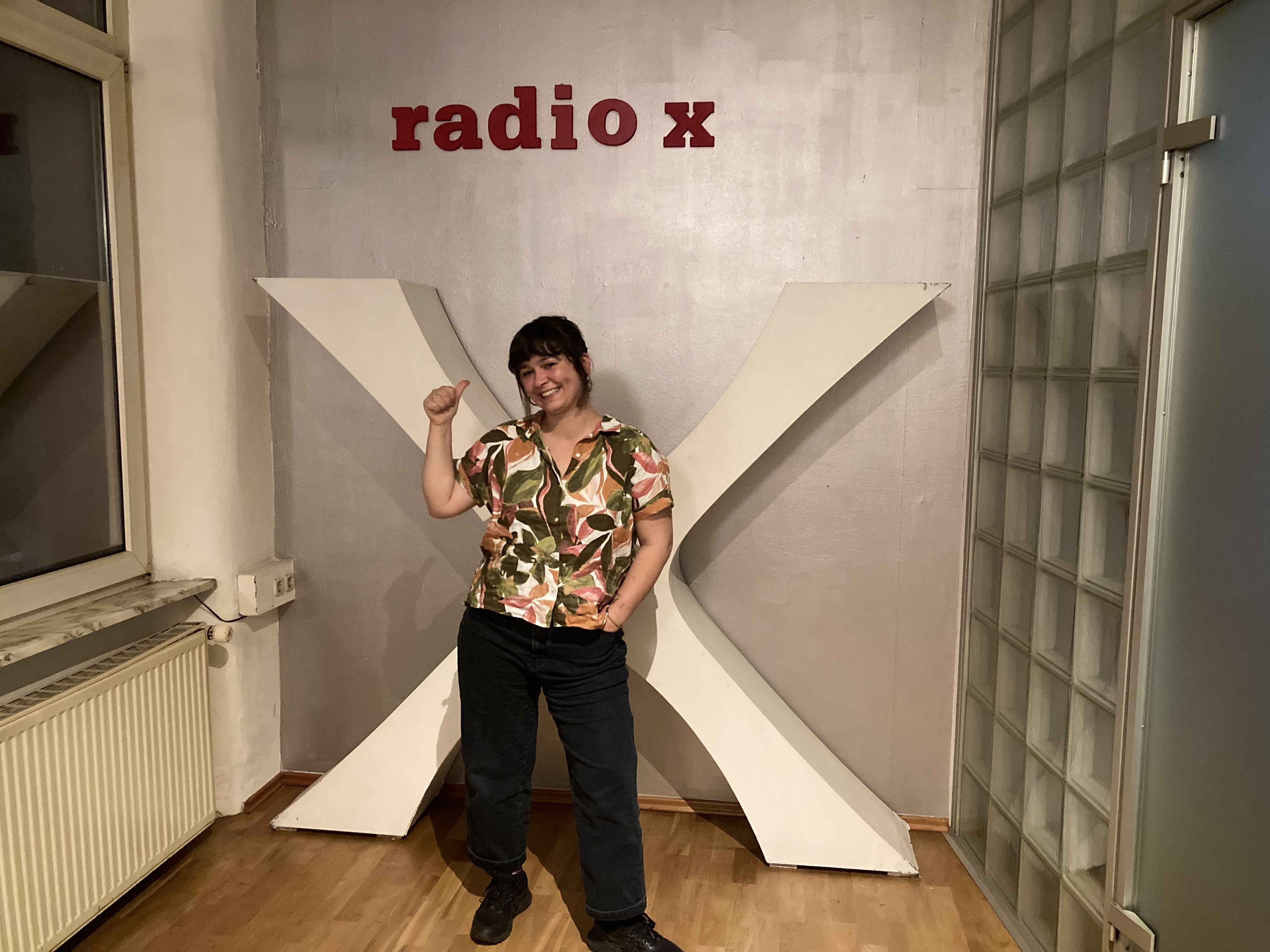 Zelal Ekinci performing 4